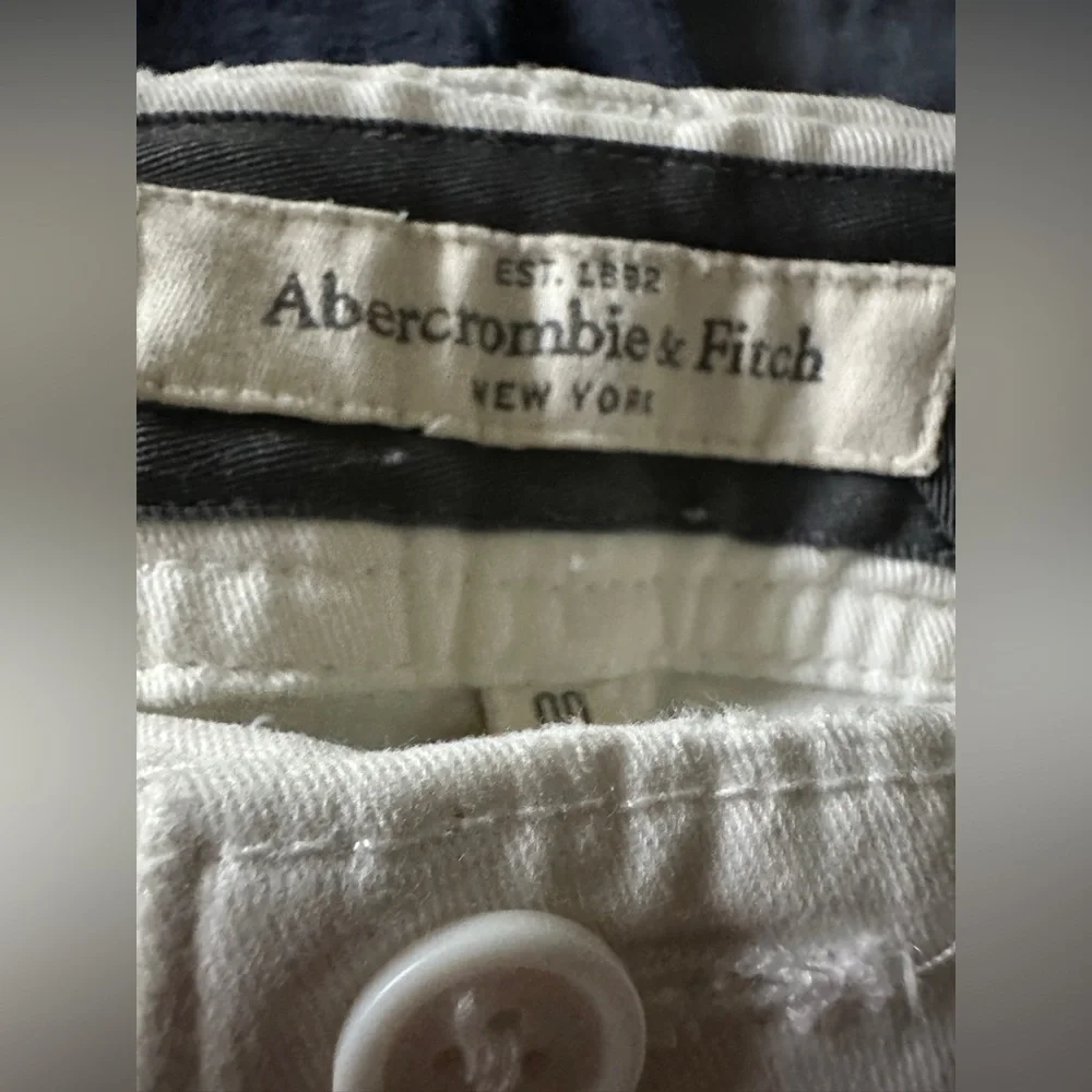 Abercrombie & Fitch LOT of 3 items - Picture 2 of 15